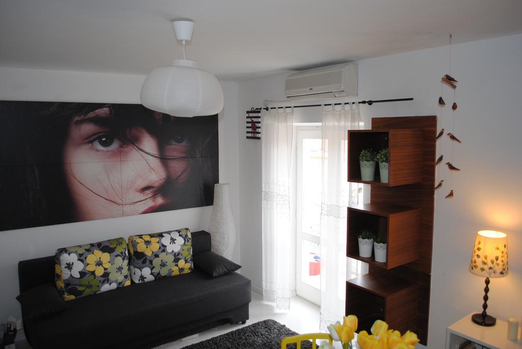 Apartment Optimist Makarska Rom bilde