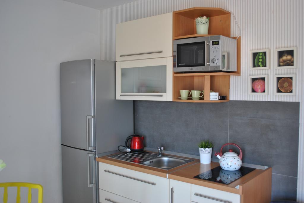 Apartment Optimist Makarska Eksteriør bilde